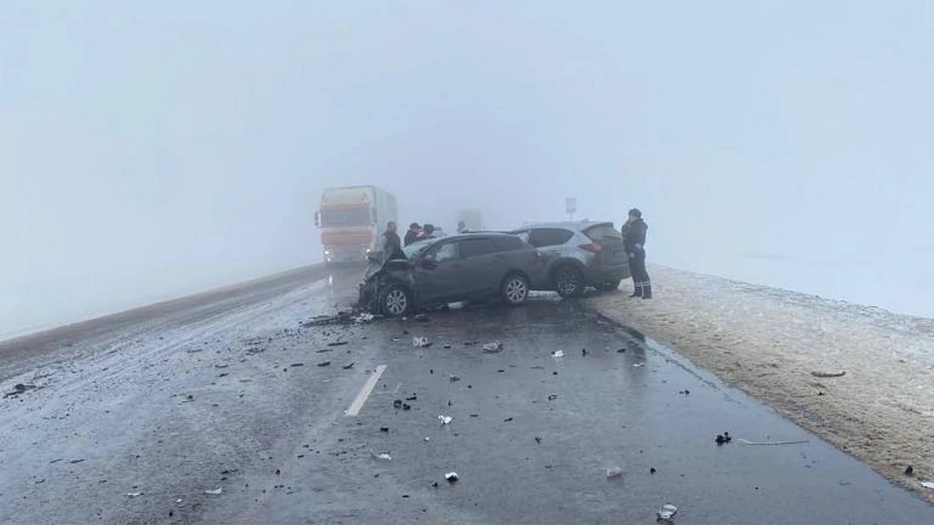 Два человека погибли во время ДТП в тумане под Таганрогом