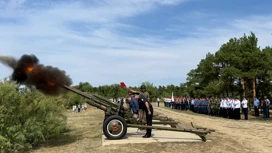 "Выстрел памяти" прозвучал на Мамаевом кургане в Волгограде