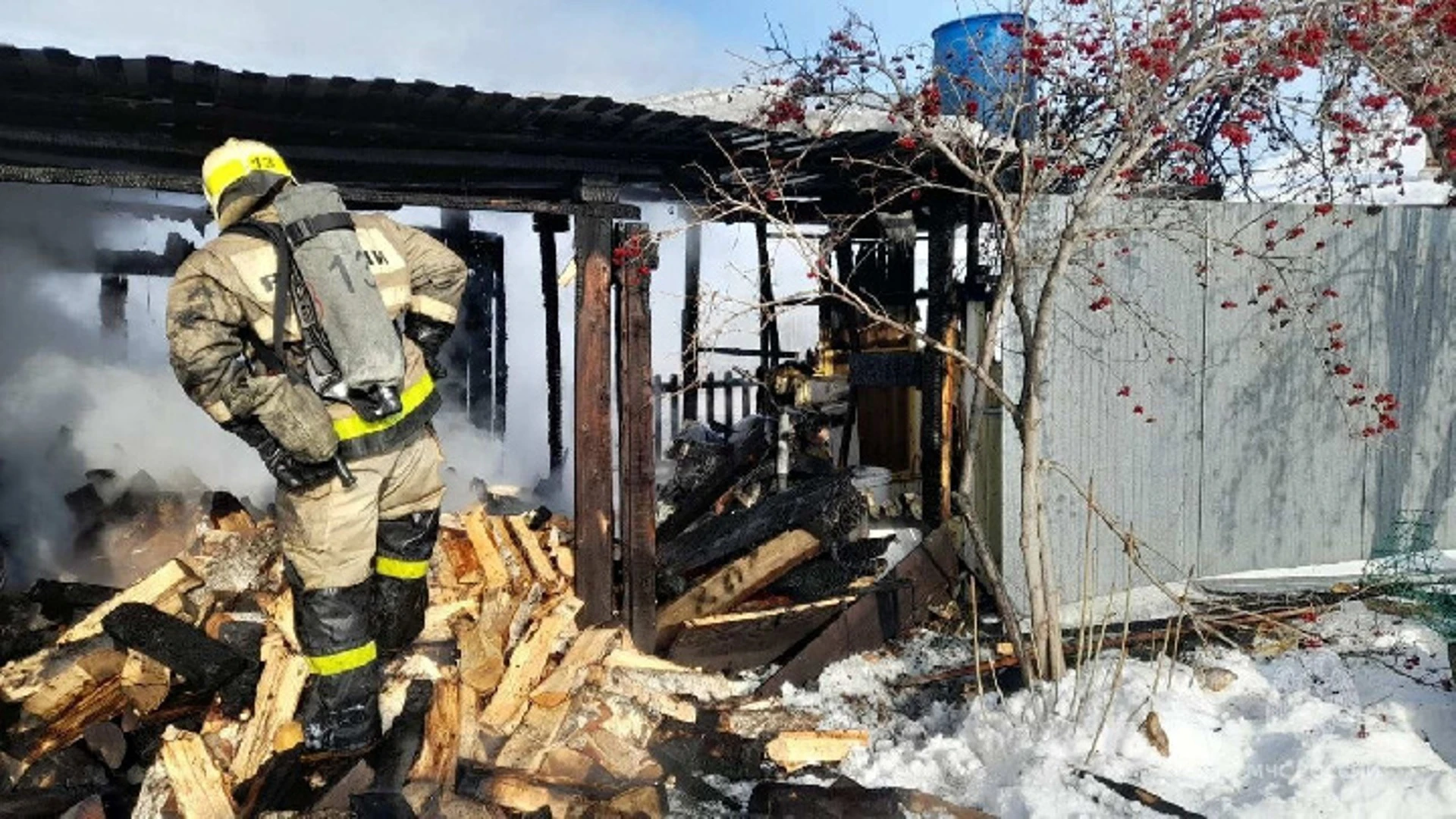 Тюменец погиб при пожаре в частном доме