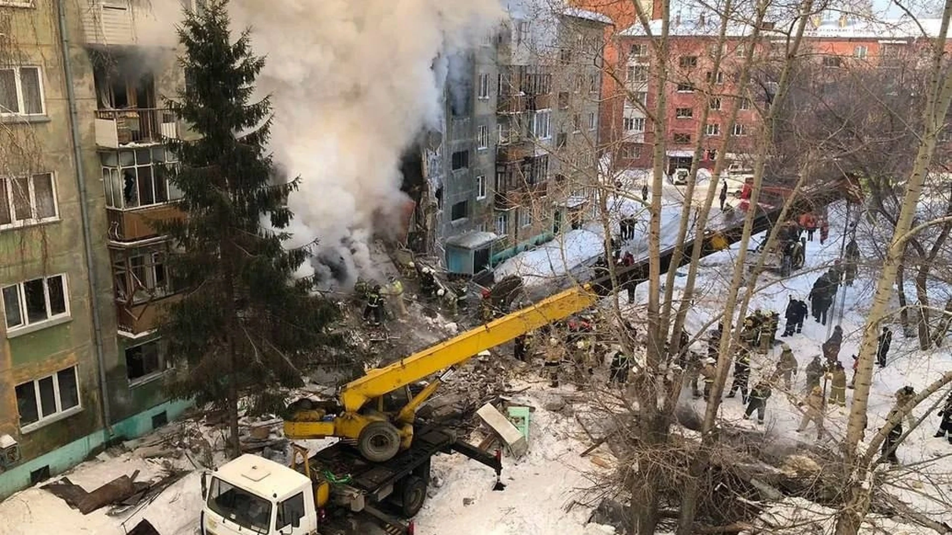 Число погибших при взрыве газа в Новосибирске выросло до шести