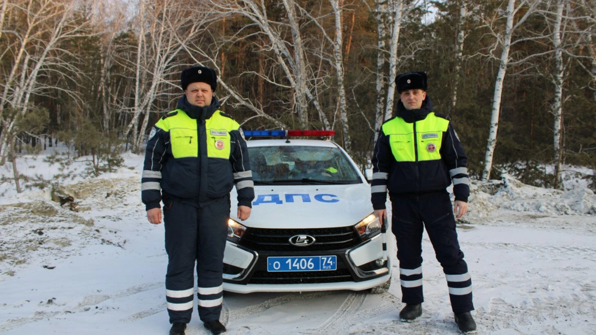 В Челябинской области спасли семью из горящего дома