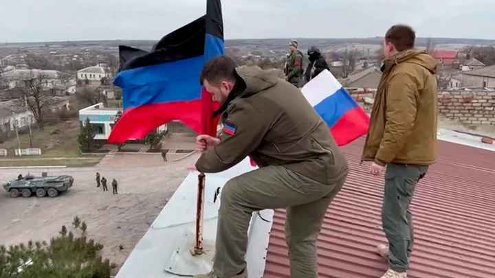 Вести в 20:00 Над Гранитным водрузили флаги ДНР и России