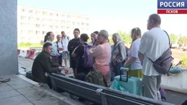 Псковичи полсуток не могли улететь в Москву из-за погоды